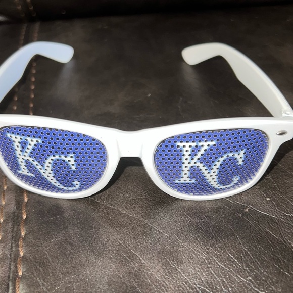 KC Royals baseball AOS Logo sunglasses #RoyalsSocial​ - Picture 9 of 9